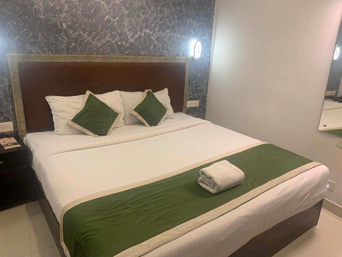Hotel Greenlife Kochi Kültér fotó