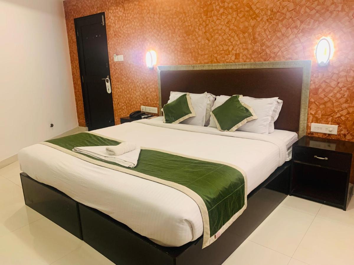 Hotel Greenlife Kochi Kültér fotó